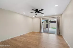 285 S Kolb Rd, Tucson, AZ 85710 - Photo 15