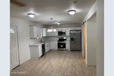 4202 E Paseo Dorado #2, Tucson, AZ 85711 - Photo 5