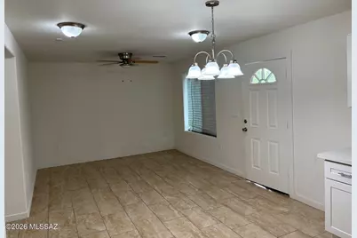 4202 E Paseo Dorado #2, Tucson, AZ 85711 - Photo 3
