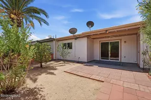 26 W Calle Del Chancero, Green Valley, AZ 85614 - Photo 25
