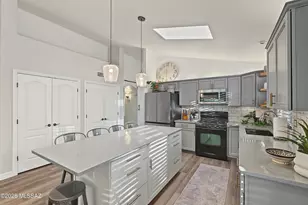 3718 W Sundial Pl, Tucson, AZ 85742 - Photo 17