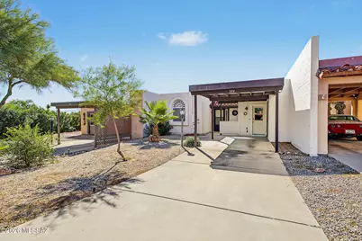 304 N Calle De Las Profetas, Green Valley, AZ 85614 - Photo 1
