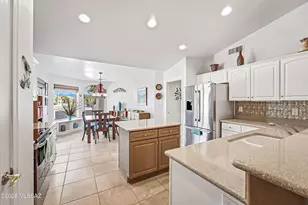 989 N Rhodes Dr, Green Valley, AZ 85614 - Photo 15
