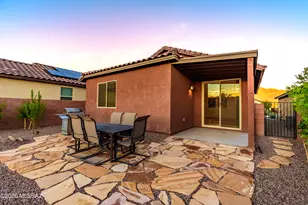 9239 N Peridot Vis Ave, Tucson, AZ 85742 - Photo 19