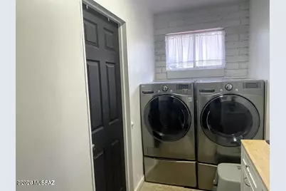 731 W Hughes Street, Nogales, AZ 85621 - Photo 11