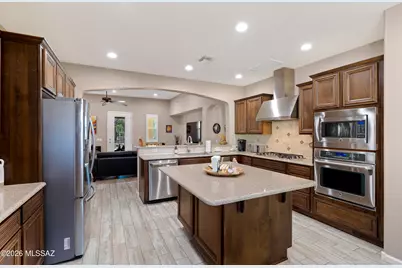 32381 S Egret Trail, Oracle, AZ 85623 - Photo 13