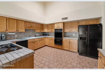 12390 E Ave De La Vista Verde, Tucson, AZ 85749 - Photo 5