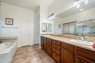 1150 W Green Pebble Dr, Oro Valley, AZ 85755 - Photo 23