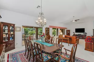 1952 E Wintergreen Dr, Green Valley, AZ 85614 - Photo 15