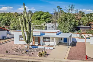 400 S Vista Del Rio, Green Valley, AZ 85614 - Photo 1