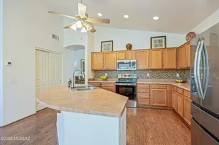 63140 E Whispering Tree Ln, Saddlebrooke, AZ 85739 - Photo 15