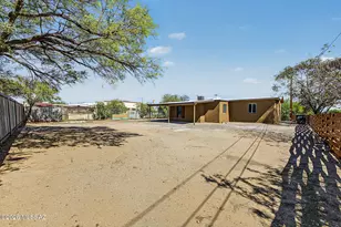 1347 S 7th Ave, Tucson, AZ 85713 - Photo 33