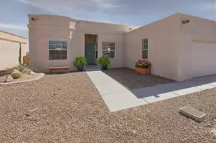 512 W Riverdale Ct, Green Valley, AZ 85614 - Photo 9
