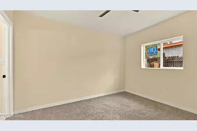 6558 S Iberia Circle, Tucson, AZ 85757 - Photo 17