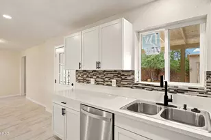 6558 S Iberia Cir, Tucson, AZ 85757 - Photo 13