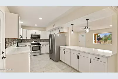 6558 S Iberia Circle, Tucson, AZ 85757 - Photo 11