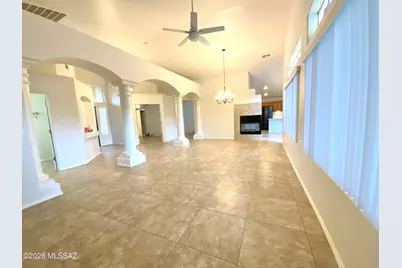 11253 N Eagle Landing Place, Tucson, AZ 85737 - Photo 3