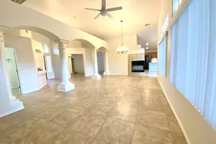 11253 N Eagle Landing Pl, Tucson, AZ 85737 - Photo 3