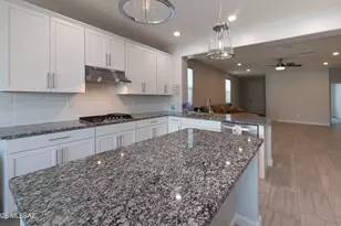 13755 E Silver Pne Trl, Vail, AZ 85641 - Photo 9