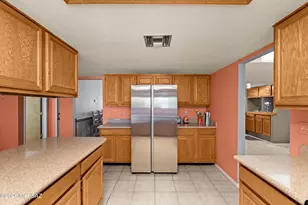 16052 W Ridgemoor Ave, Tucson, AZ 85736 - Photo 23