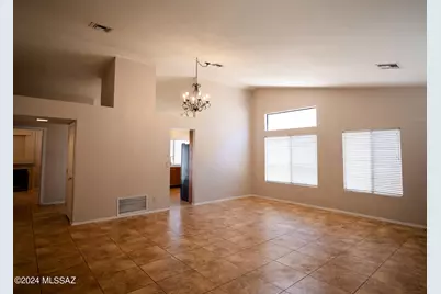 5471 N VÃ­a Umbrosa, Tucson, AZ 85750 - Photo 3