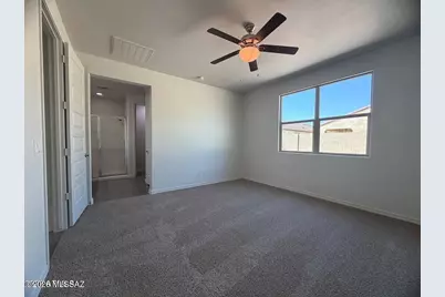 9836 E Theia Drive, Mesa, AZ 85212 - Photo 5