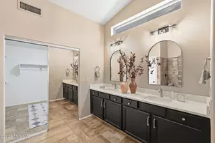 1950 E Desert Lark Pass, Green Valley, AZ 85614 - Photo 23