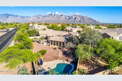 1738 W Lost Moon Court, Tucson, AZ 85737 - Photo 1