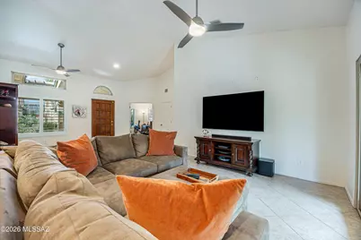 1460 E Desert Starling Lane, Tucson, AZ 85737 - Photo 15
