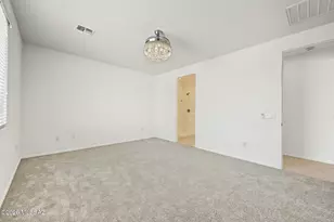 10940 W Sarabella Dr, Marana, AZ 85653 - Photo 9