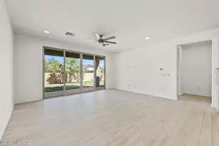 10940 W Sarabella Dr, Marana, AZ 85653 - Photo 7