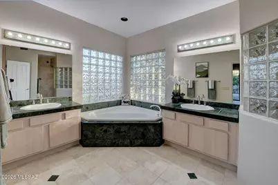 5500 N Hacienda Del Sol Road, Tucson, AZ 85718 - Photo 29