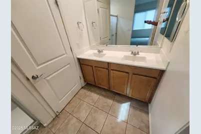 6886 E Via Rancho Rosario, Tucson, AZ 85756 - Photo 13