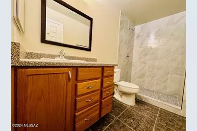 9381 E Rockhouse Peak Place, Tucson, AZ 85710 - Photo 15