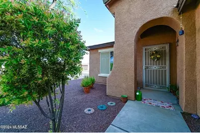 9381 E Rockhouse Peak Place, Tucson, AZ 85710 - Photo 1