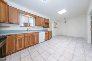 5008 E Adams St, Tucson, AZ 85712 - Photo 5