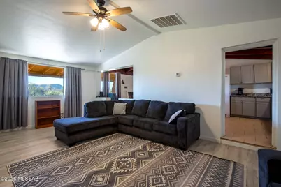 6020 S Gunsight Lane, Tucson, AZ 85746 - Photo 9