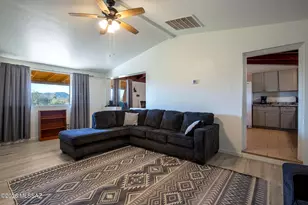 6020 S Gunsight Ln, Tucson, AZ 85746 - Photo 9