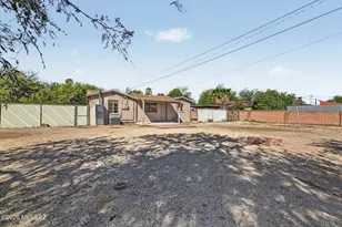 2842 N East Plaza Dr, Tucson, AZ 85716 - Photo 29