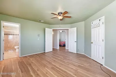 9340 N Denise Ann Place, Tucson, AZ 85742 - Photo 13