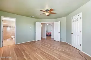9340 N Denise Ann Pl, Tucson, AZ 85742 - Photo 13