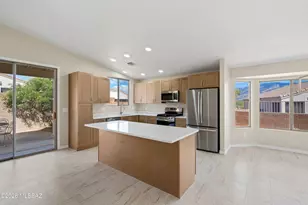 356 W Silvertip Rd, Tucson, AZ 85737 - Photo 9