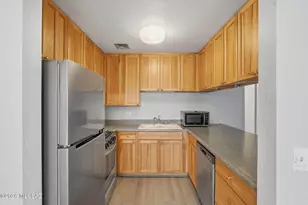 836 S Langley Ave, Tucson, AZ 85710 - Photo 17