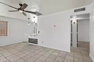 218 E Linden St, Tucson, AZ 85705 - Photo 5