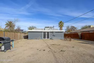 218 E Linden St, Tucson, AZ 85705 - Photo 25