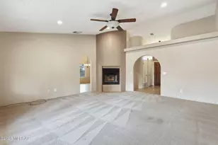 4530 W Lord Redman Loop, Tucson, AZ 85741 - Photo 9