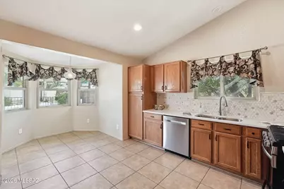 4530 W Lord Redman Loop, Tucson, AZ 85741 - Photo 13