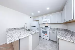 6665 E Calle La Paz, Tucson, AZ 85715 - Photo 5