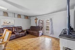 3746 E Garden St, Tucson, AZ 85713 - Photo 13