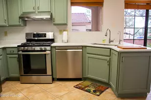 14026 N Green Tree Dr, Oro Valley, AZ 85755 - Photo 7